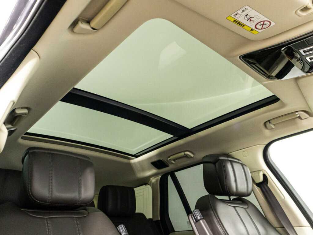 Land Rover Range Rover 2018 года с пробегом. Фото: #24