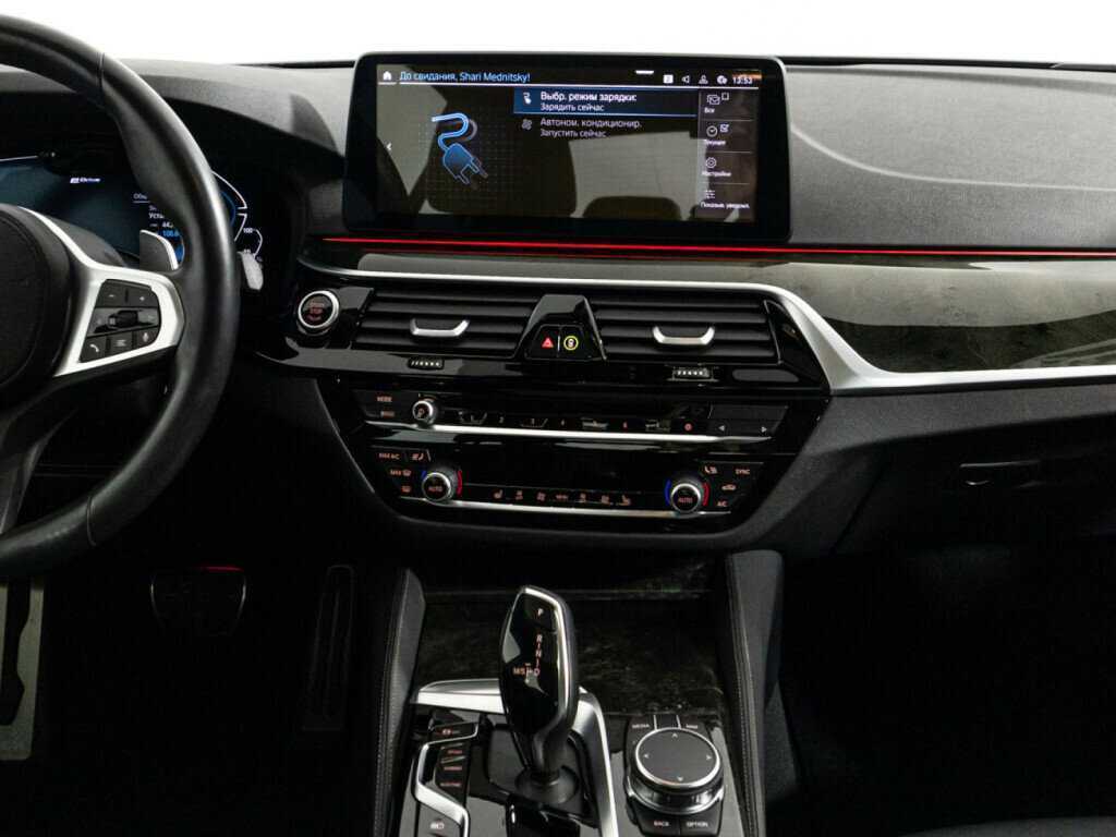 BMW 5 серии 2022 года с пробегом. Фото: #13