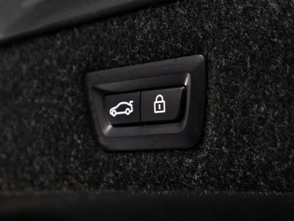 BMW 5 серии 2022 года с пробегом. Фото: #14