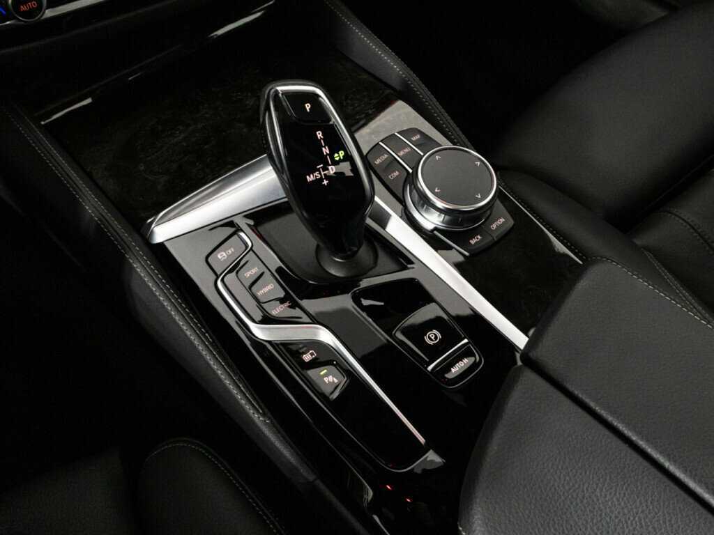 BMW 5 серии 2022 года с пробегом. Фото: #18