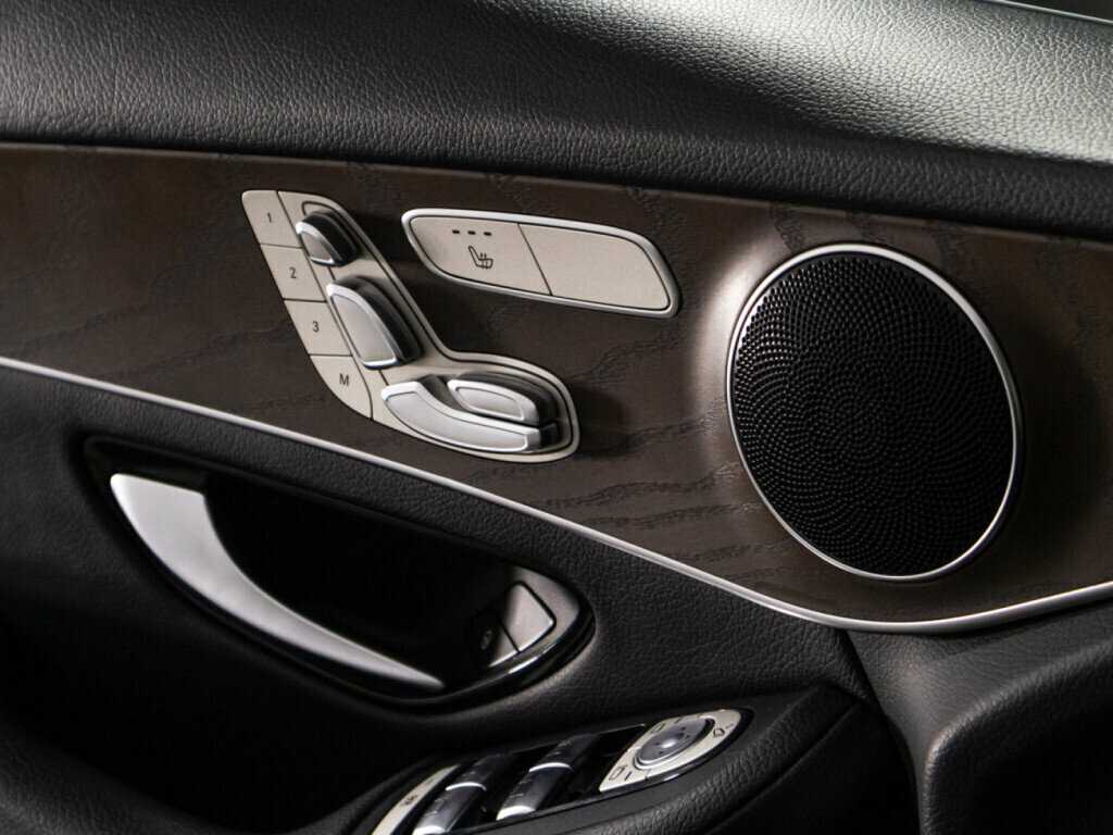 Mercedes-Benz GLC 2018 года с пробегом. Фото: #21