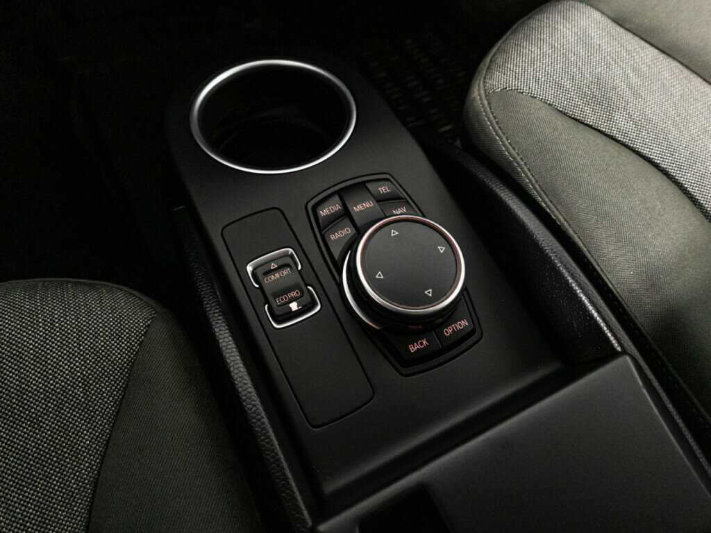 BMW i3 2016 года с пробегом. Фото: #17