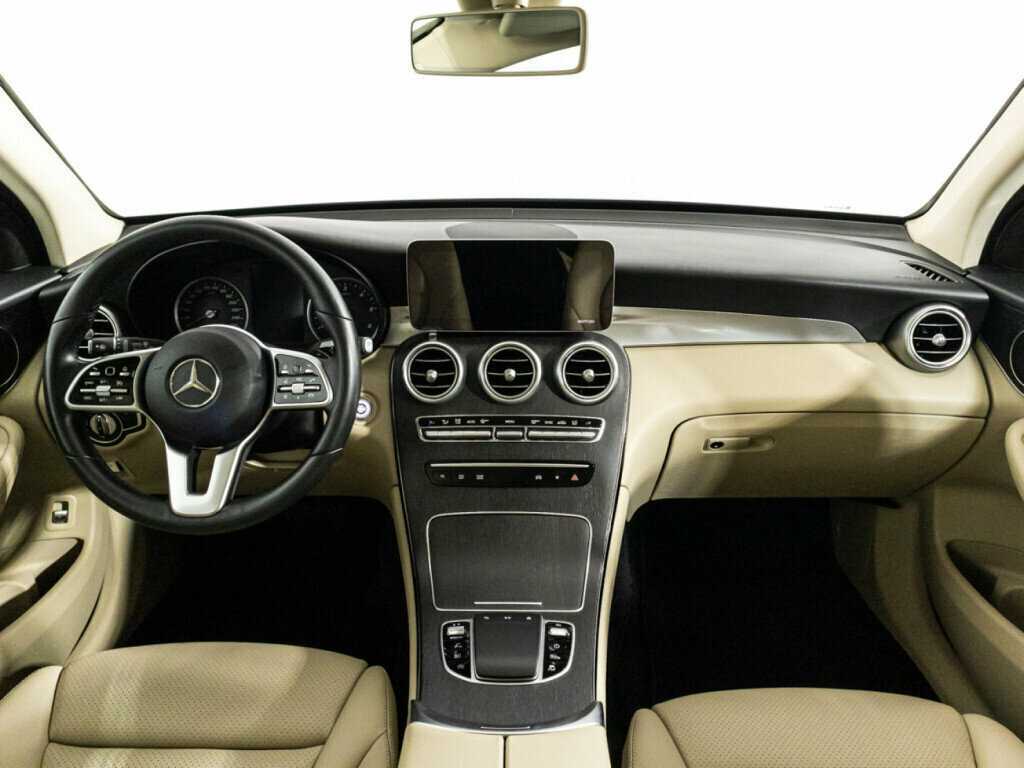 Mercedes-Benz GLC 2019 года с пробегом. Фото: #13