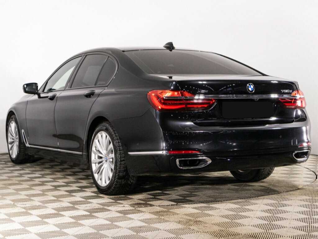 BMW 7 серии 2018 года с пробегом. Фото: #6
