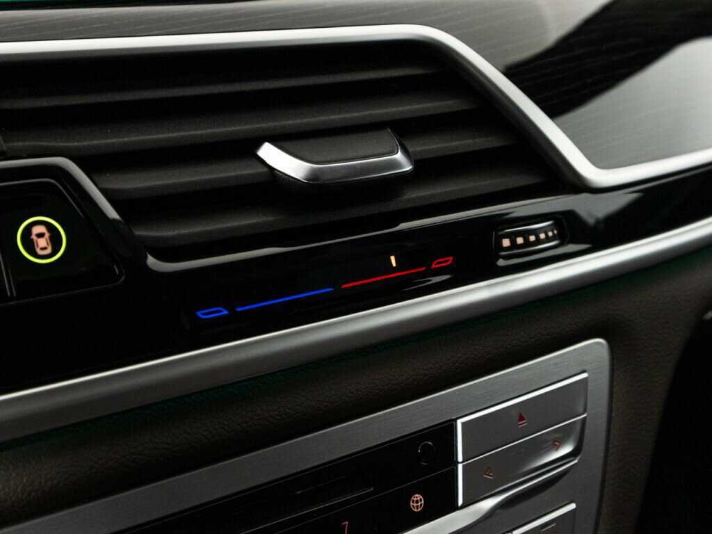 BMW 7 серии 2018 года с пробегом. Фото: #19