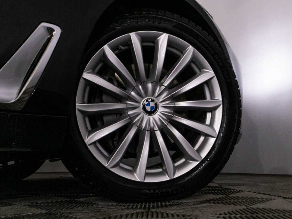 BMW 7 серии 2018 года с пробегом. Фото: #29