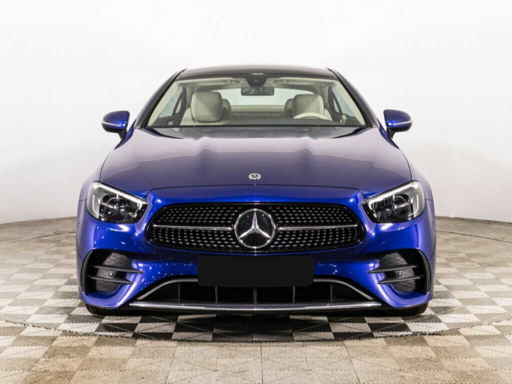 Mercedes-Benz E-Класс 2021 года с пробегом. Фото: #1