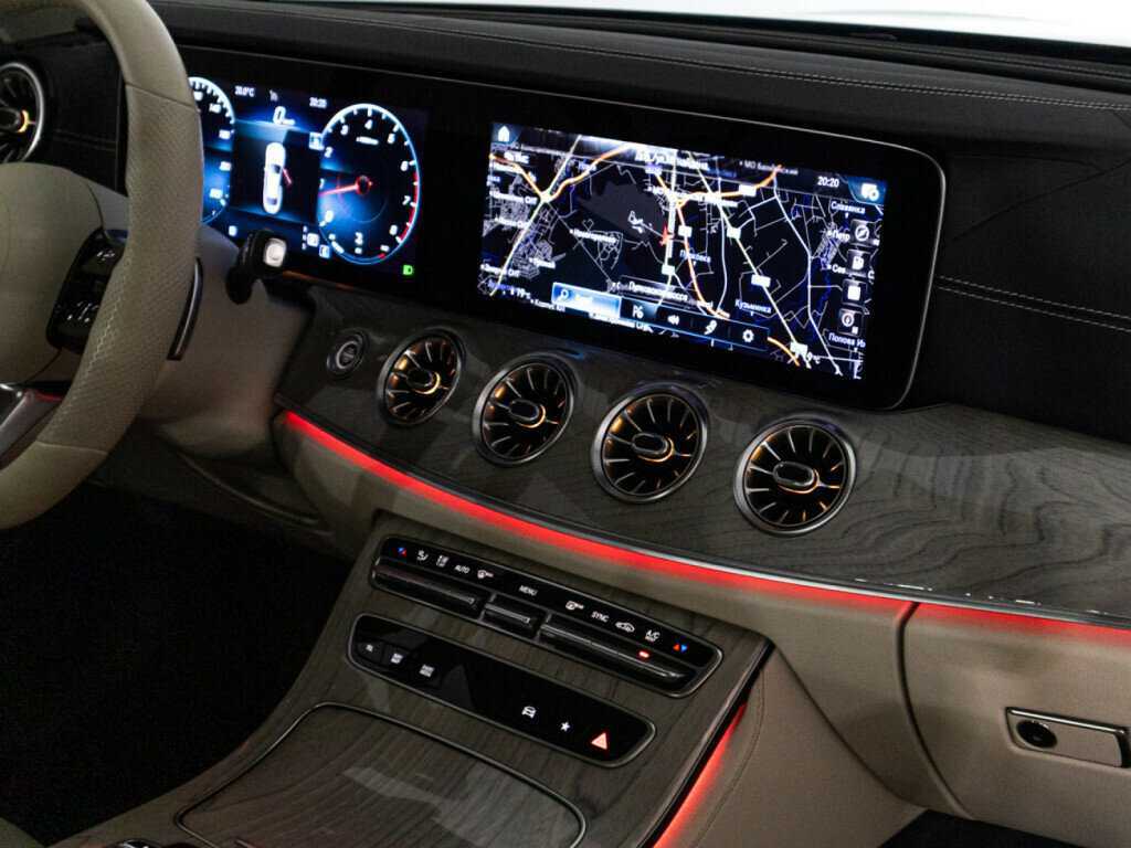 Mercedes-Benz E-Класс 2021 года с пробегом. Фото: #27