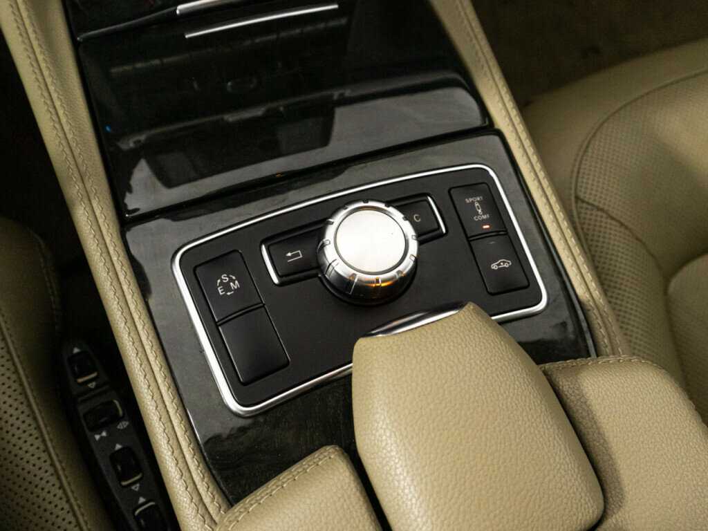 Mercedes-Benz CLS 2013 года с пробегом. Фото: #17