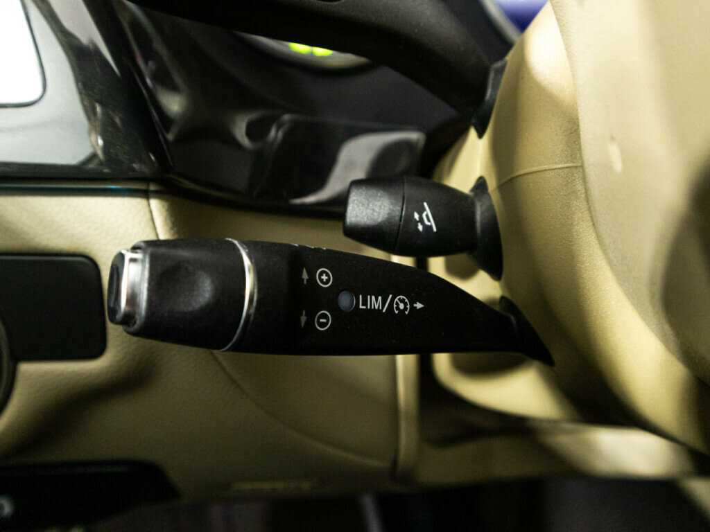 Mercedes-Benz CLS 2013 года с пробегом. Фото: #18