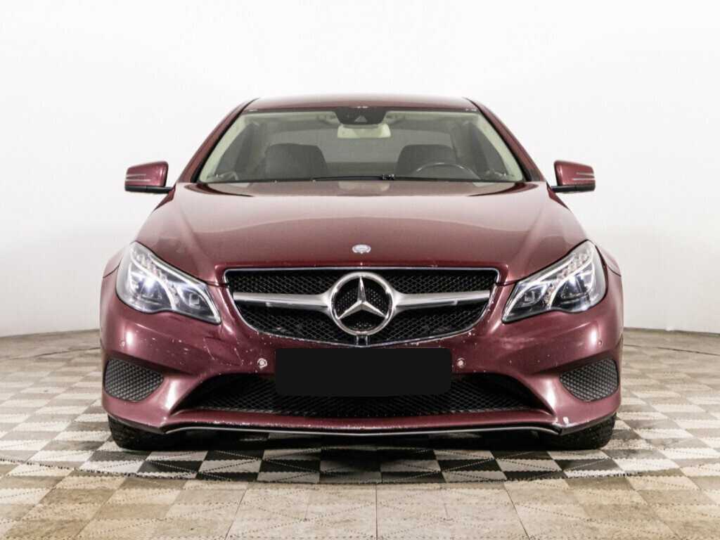 Mercedes-Benz E-Класс 2014 года с пробегом. Фото: #1