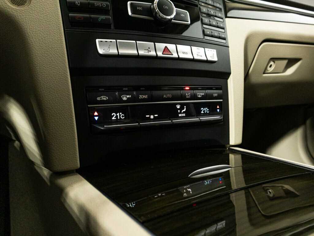 Mercedes-Benz E-Класс 2014 года с пробегом. Фото: #15