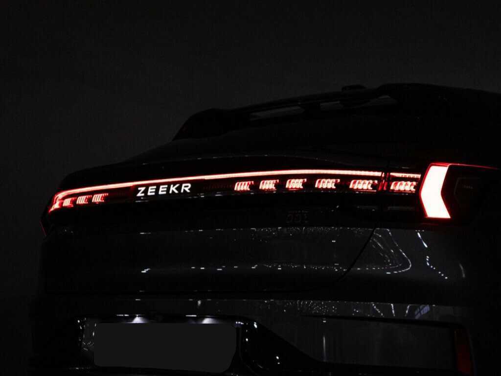 Zeekr 001 2023 года с пробегом. Фото: #28