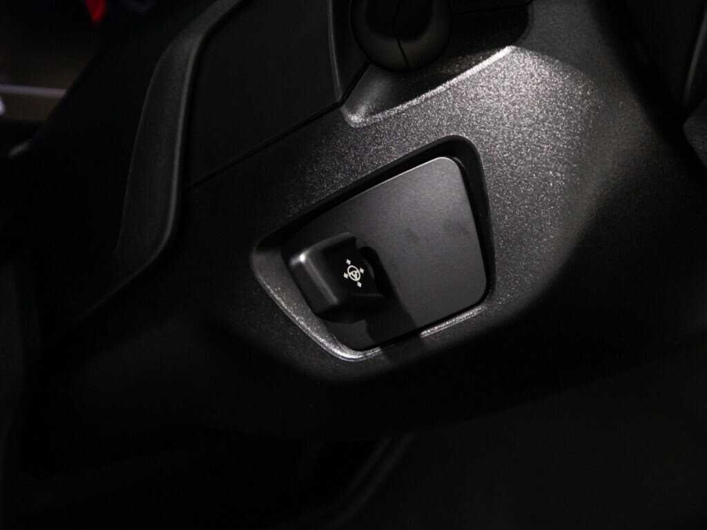 BMW 5 серии 2020 года с пробегом. Фото: #20