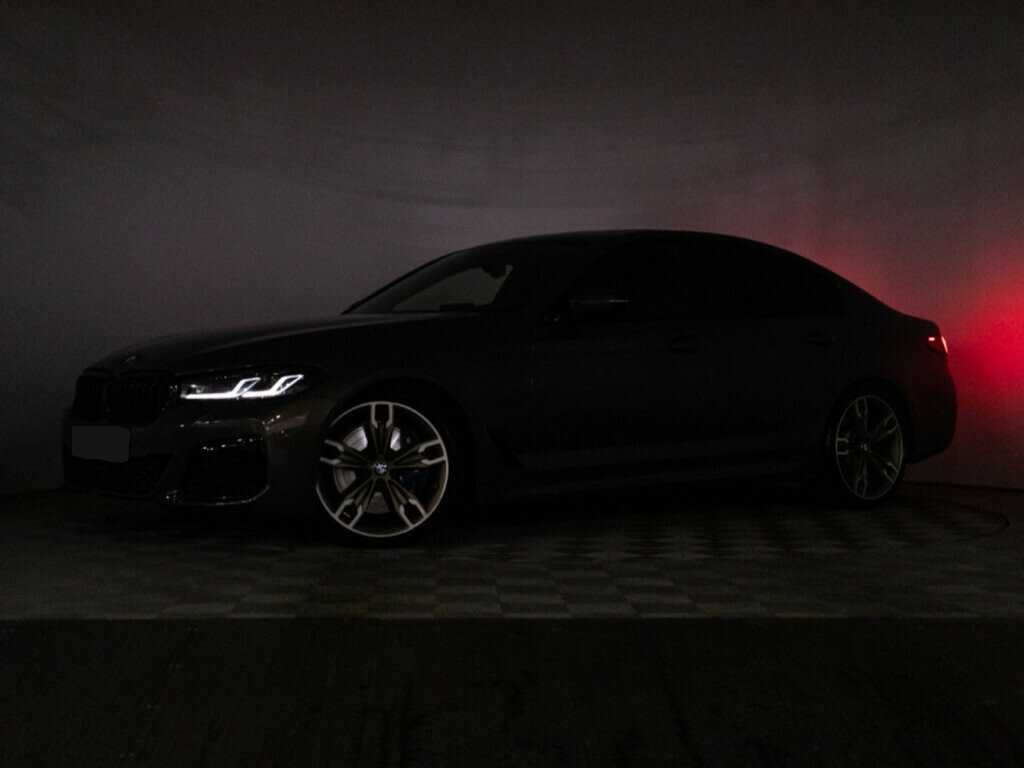 BMW 5 серии 2020 года с пробегом. Фото: #26