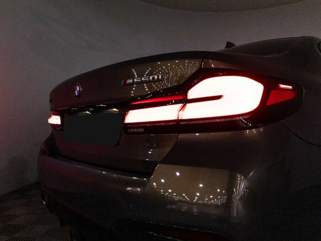 BMW 5 серии 2020 года с пробегом. Фото: #29