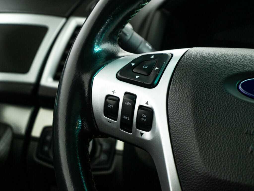 Ford Explorer 2013 года с пробегом. Фото: #21