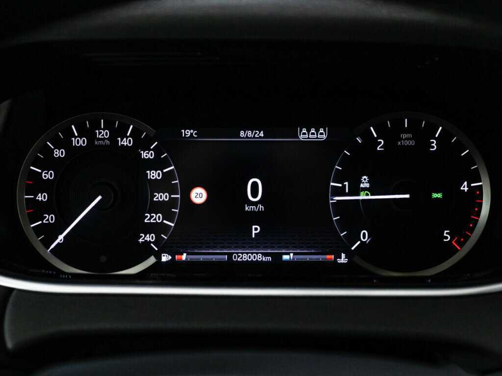 Land Rover Range Rover Evoque 2020 года с пробегом. Фото: #11