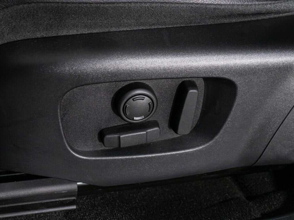 Land Rover Range Rover Evoque 2020 года с пробегом. Фото: #24