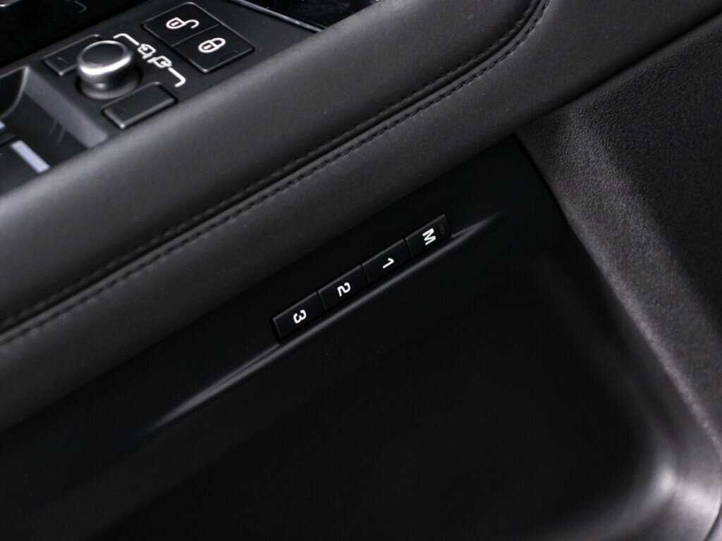 Land Rover Range Rover Evoque 2020 года с пробегом. Фото: #25