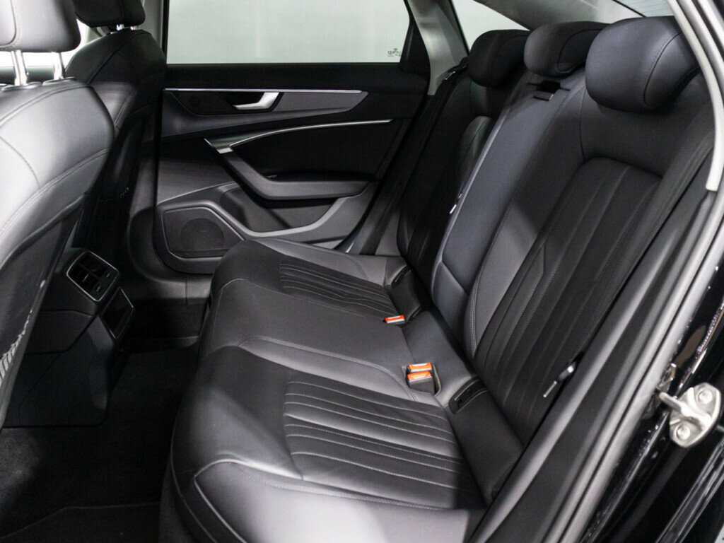 Audi A6 2020 года с пробегом. Фото: #9