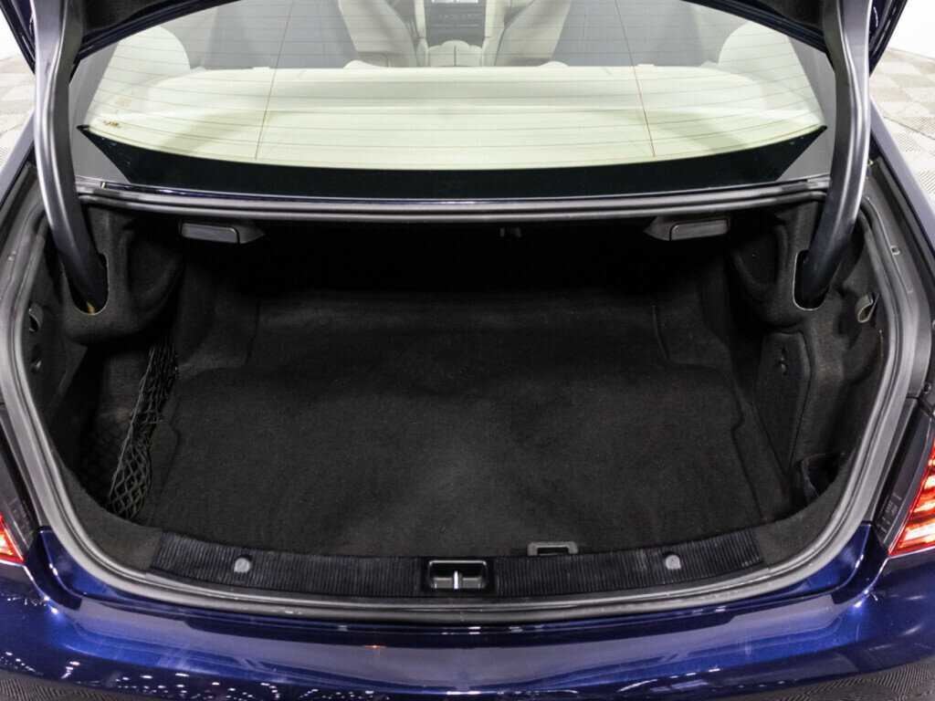Mercedes-Benz E-Класс 2015 года с пробегом. Фото: #14