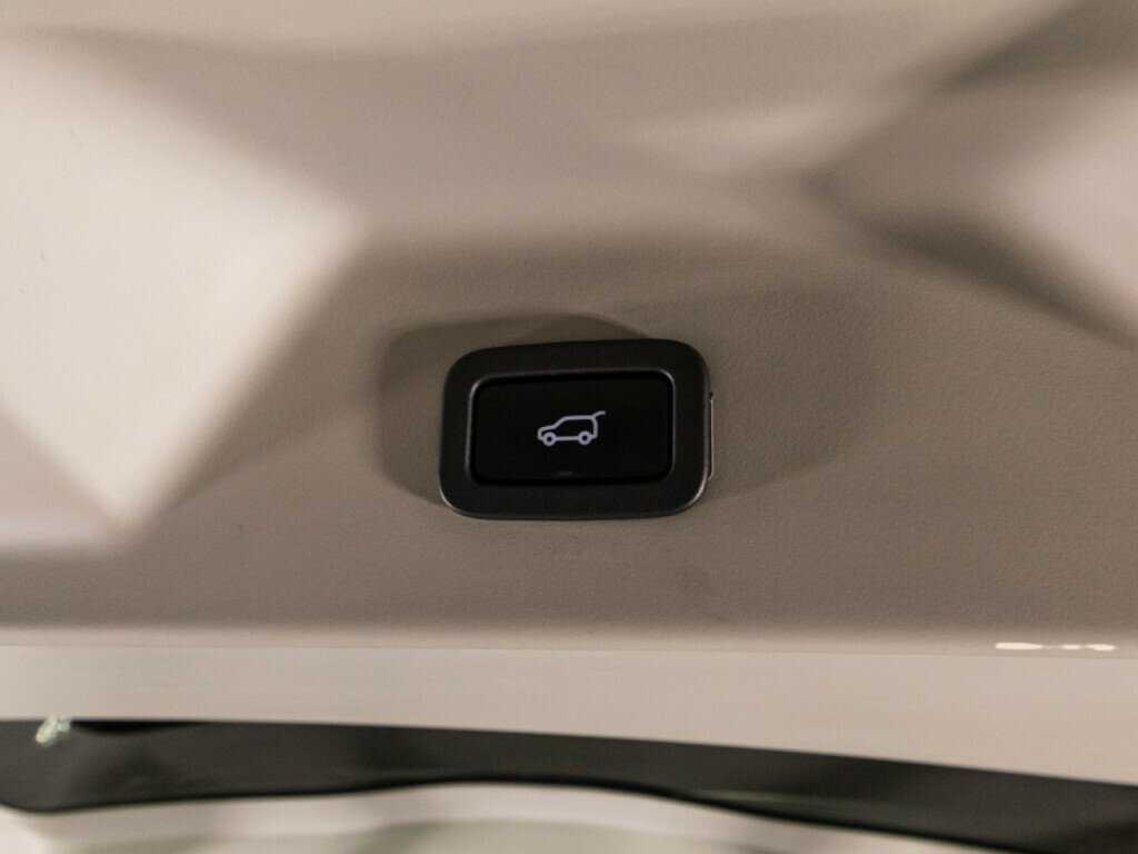 Land Rover Range Rover 2018 года с пробегом. Фото: #15