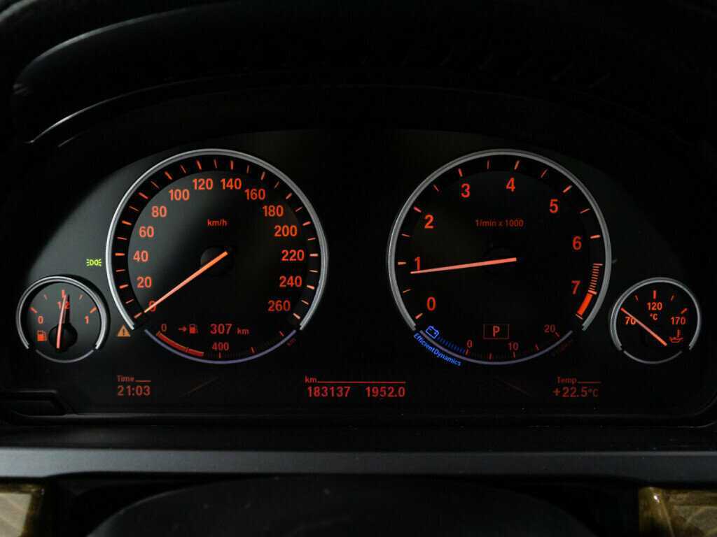 BMW 7 серии 2012 года с пробегом. Фото: #11