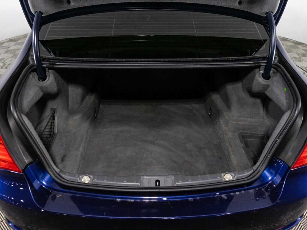 BMW 7 серии 2012 года с пробегом. Фото: #14