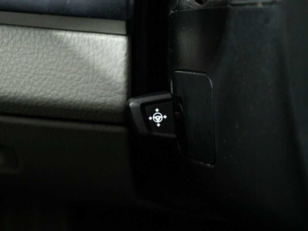 BMW 7 серии 2012 года с пробегом. Фото: #19