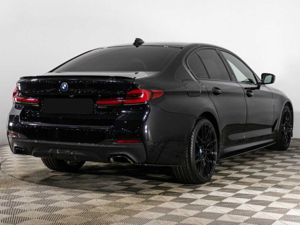 BMW 5 серии 2021 года с пробегом. Фото: #4