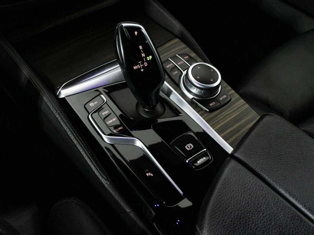 BMW 5 серии 2021 года с пробегом. Фото: #19