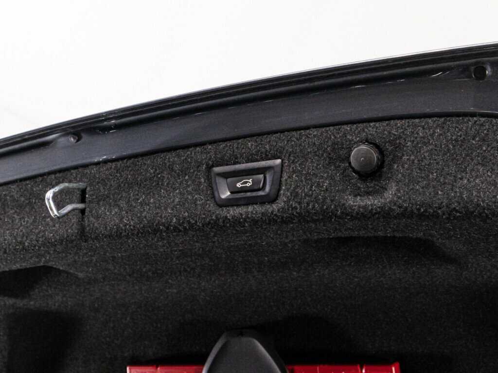 BMW 5 серии 2020 года с пробегом. Фото: #13