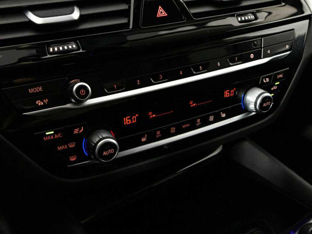 BMW 5 серии 2020 года с пробегом. Фото: #16