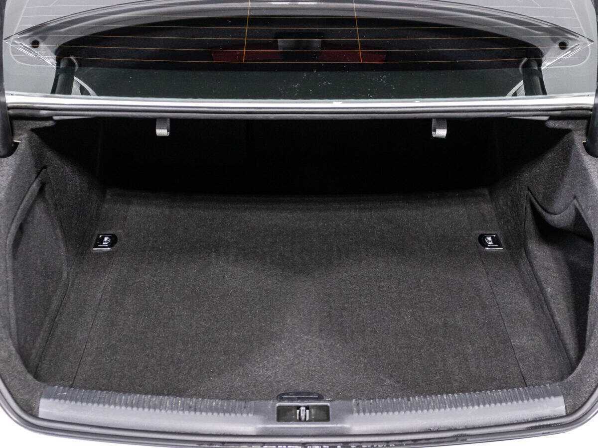 Audi A4 2015 года с пробегом. Фото: #14