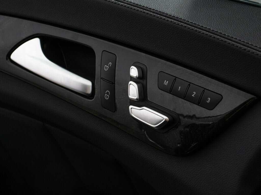 Mercedes-Benz CLS 2017 года с пробегом. Фото: #18