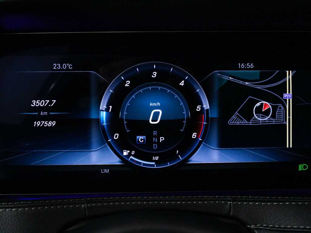 Mercedes-Benz S-Класс 2017 года с пробегом. Фото: #11