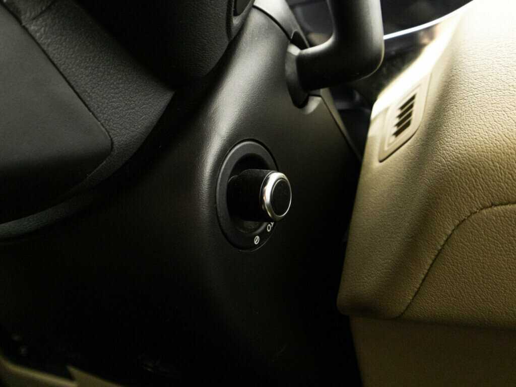 Land Rover Range Rover Sport 2014 года с пробегом. Фото: #20