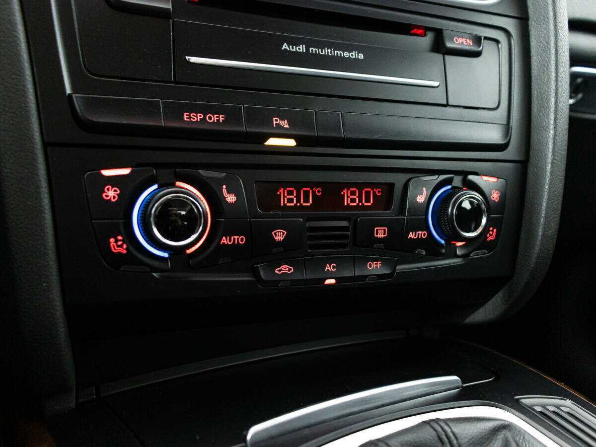 Audi A4 2010 года с пробегом. Фото: #18