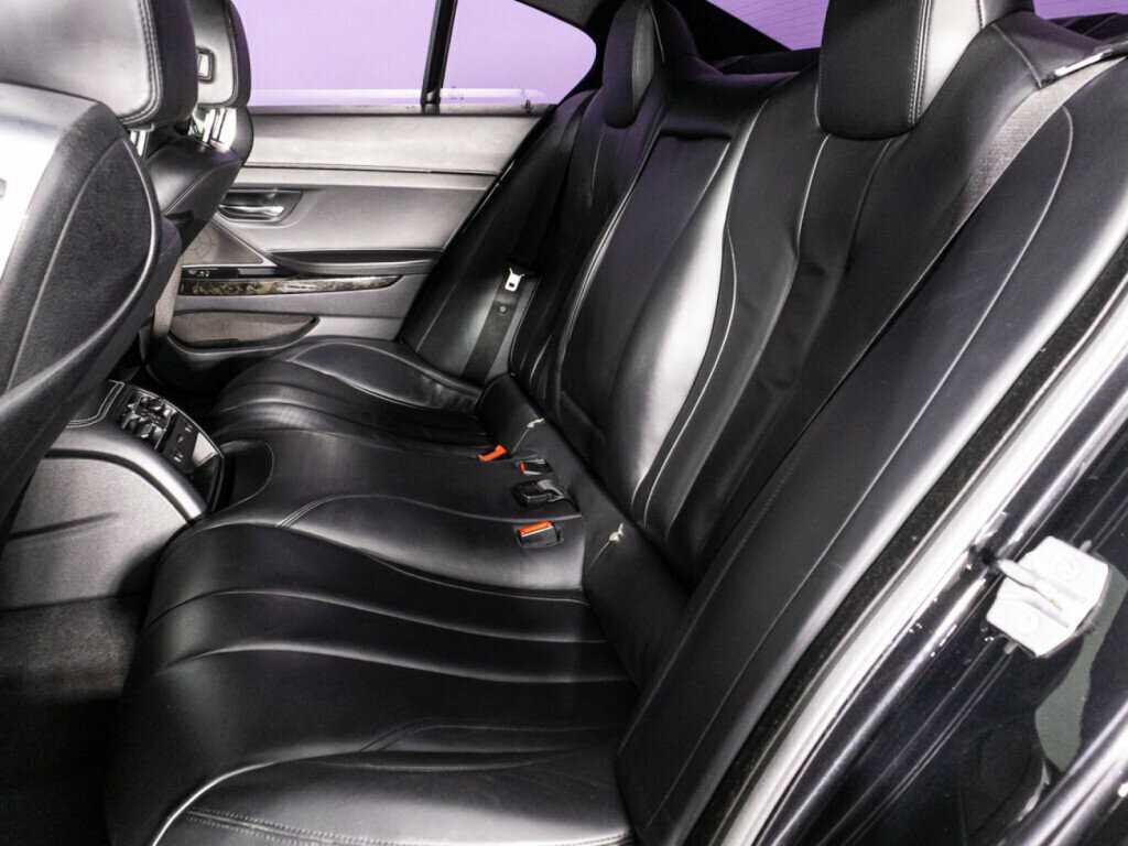 BMW 6 серии 2013 года с пробегом. Фото: #9