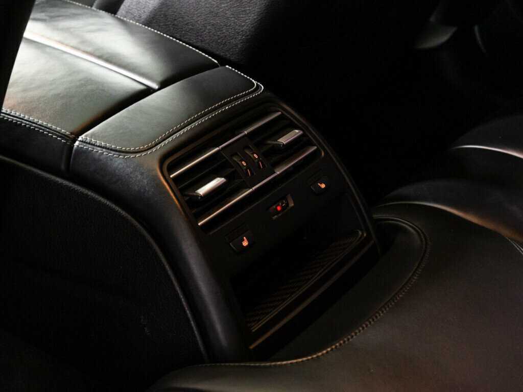 BMW 6 серии 2013 года с пробегом. Фото: #18