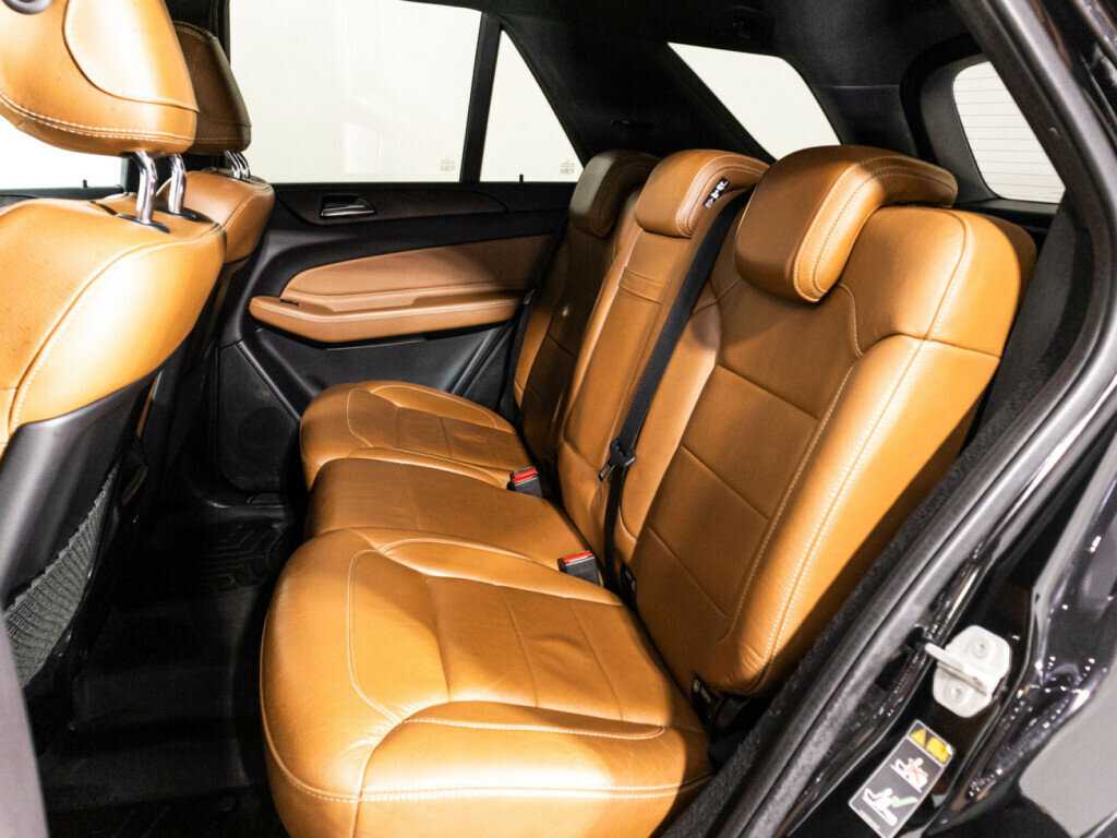 Mercedes-Benz GLE 2016 года с пробегом. Фото: #9