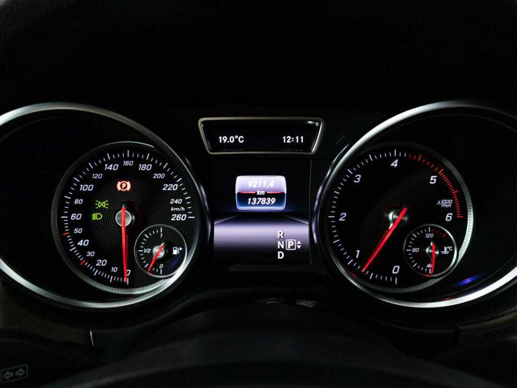 Mercedes-Benz GLE 2016 года с пробегом. Фото: #11