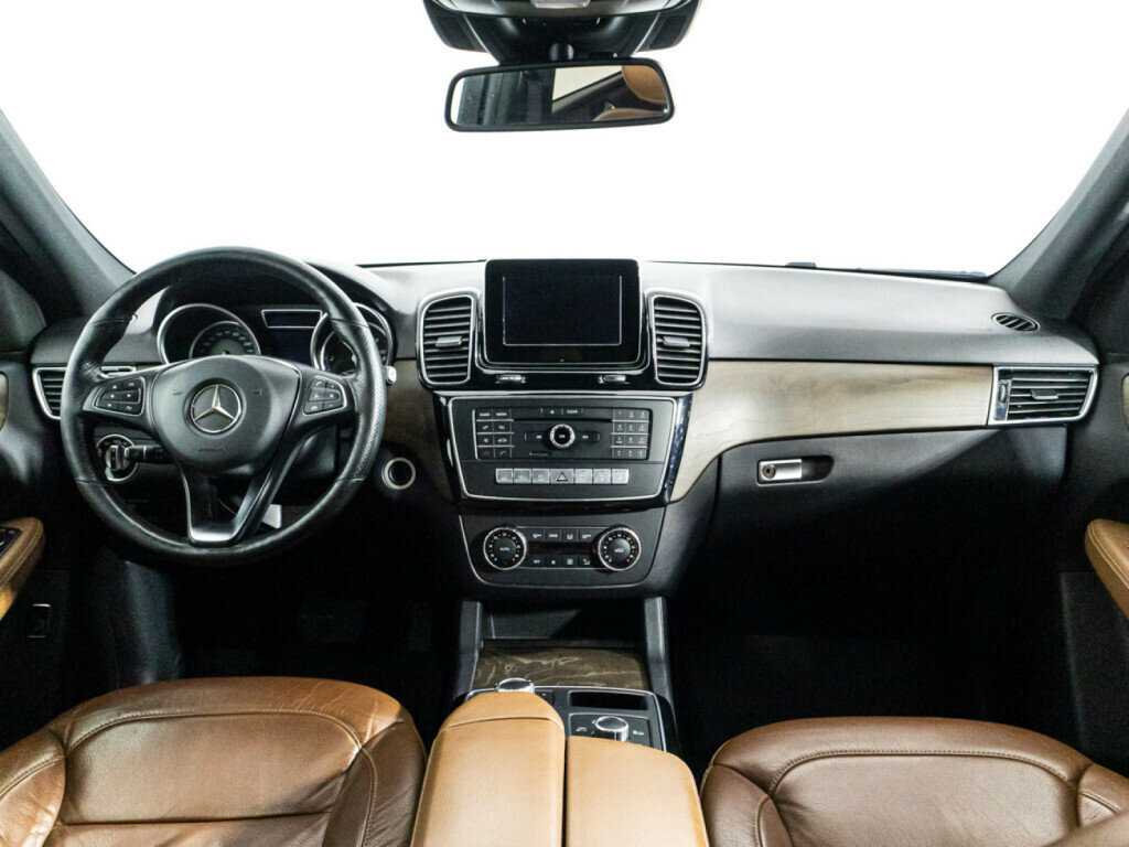 Mercedes-Benz GLE 2016 года с пробегом. Фото: #12