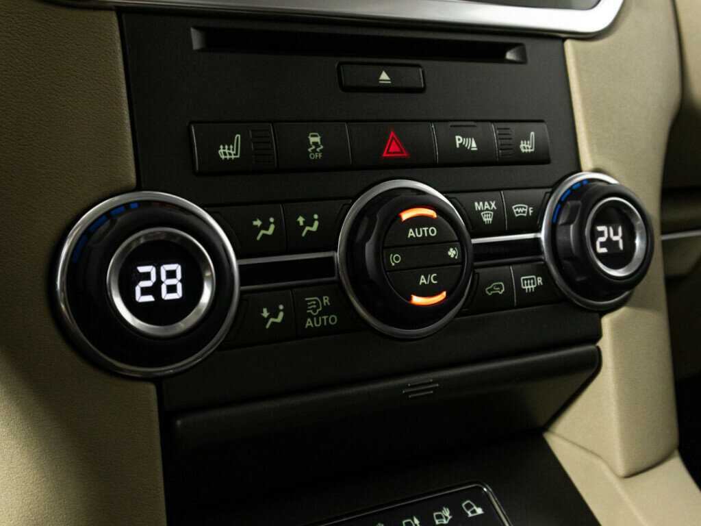 Land Rover Discovery 2013 года с пробегом. Фото: #23