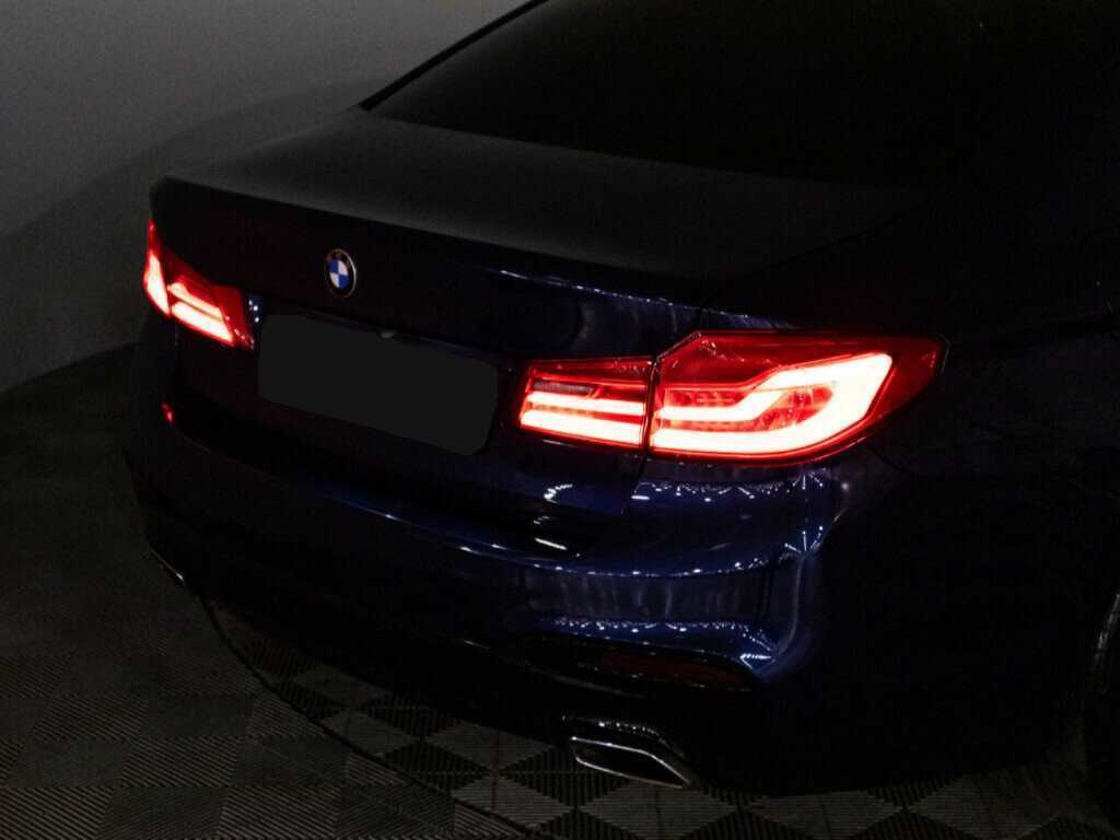 BMW 5 серии 2018 года с пробегом. Фото: #25