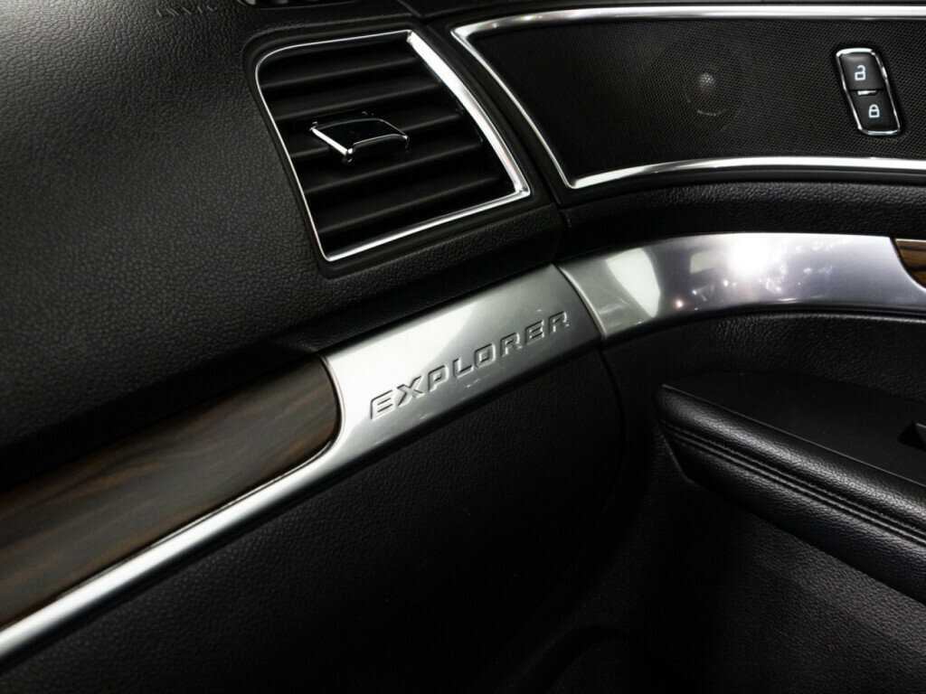 Ford Explorer 2018 года с пробегом. Фото: #19