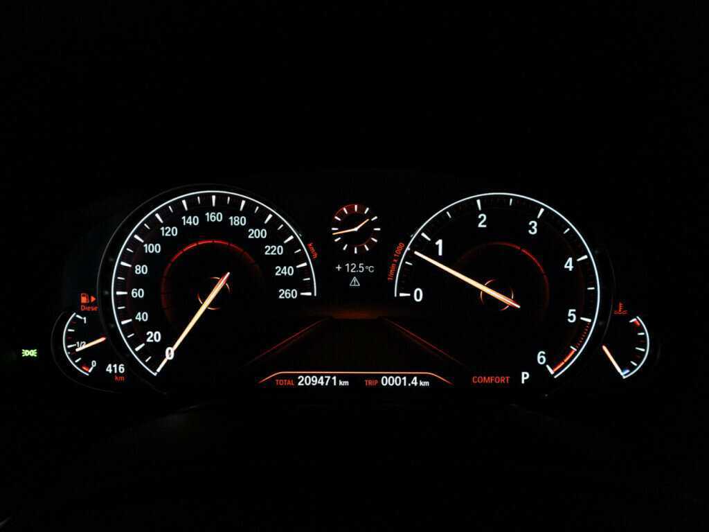 BMW 7 серии 2016 года с пробегом. Фото: #11