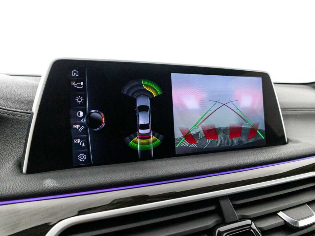 BMW 7 серии 2016 года с пробегом. Фото: #17