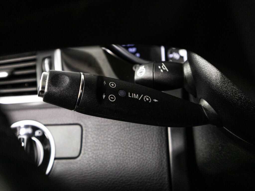 Mercedes-Benz GL-Класс 2014 года с пробегом. Фото: #20